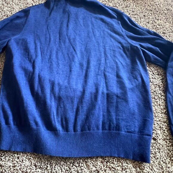 Vineyard vines sweater size medium - Picture 4 of 6